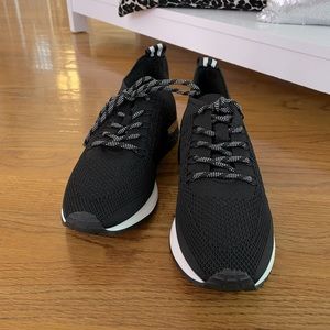 J/SLIDES Urban Sport Odessa Sneakers NIB